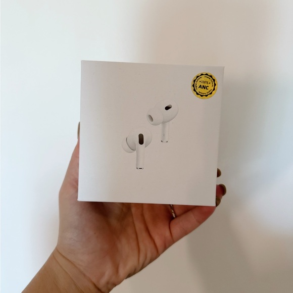 Apple AirPods 2nd Generation Pro - Picture 1 of 3